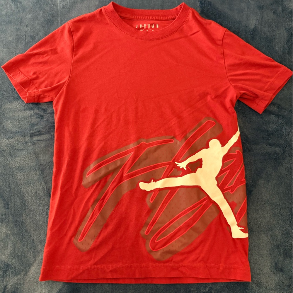 🍒4/$15 Kids Jordan Red Graphic T-Shirt